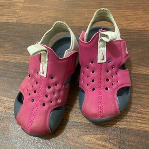 Toddler water sandals